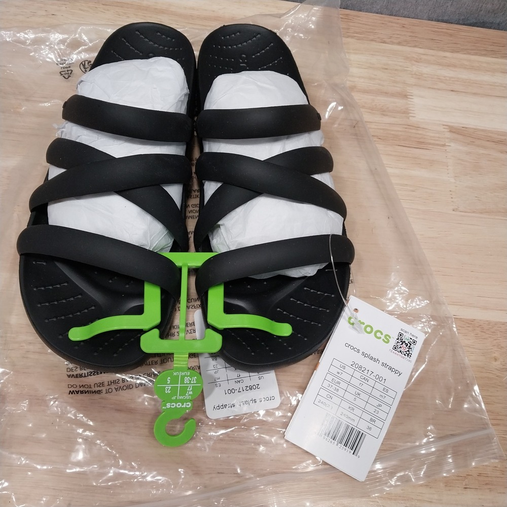 Crocs Splash Strappy Sandals Women Straps 208217-001 Size 7 Black
